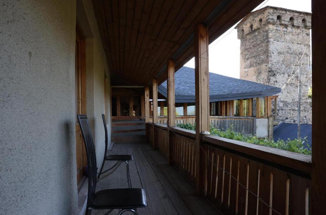 Mestialux Guesthouse Exteriör bild